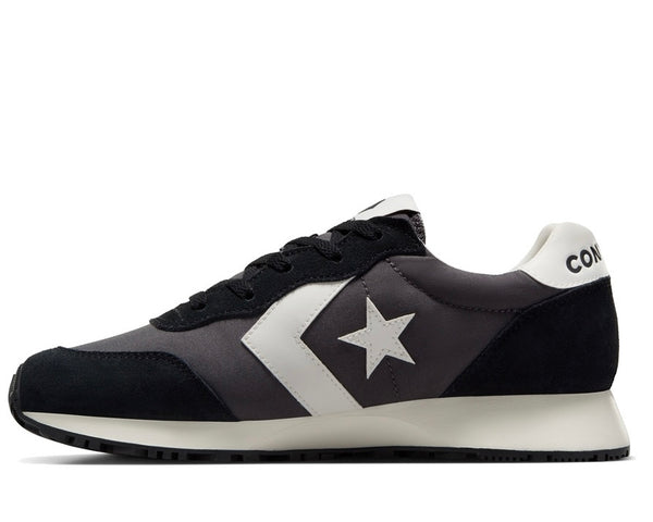 コンバース-オメガトレーナー-ローカット-ブラック-カリナ着用-新作-converse-omega trainer-black-ox-a13378c