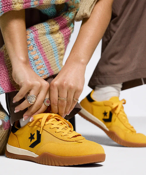 【送料無料】RUN STAR TRAINER OX SUEDE GOLD PALM A16659C